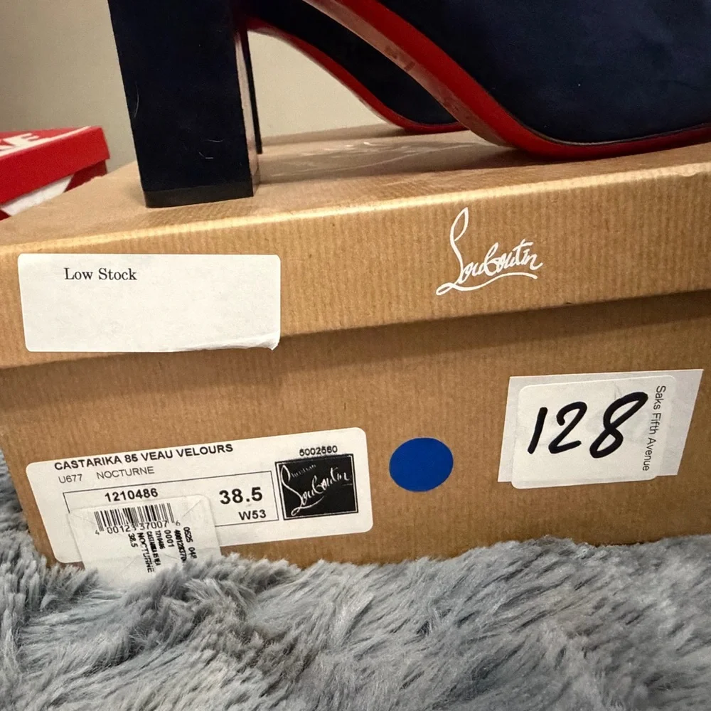 BRAND NEW CHRISTIAN LOUBOUTIN